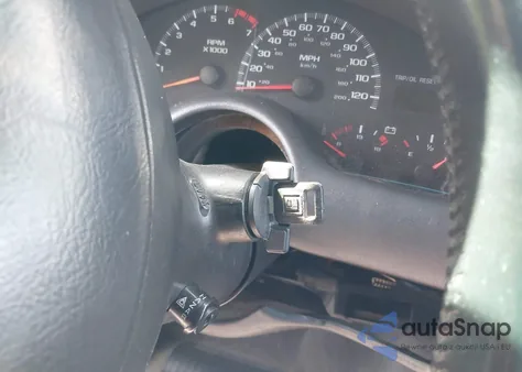 2002 Chevrolet Camaro z USA, uszkodzony, nr VIN 2G1FP22K522123741